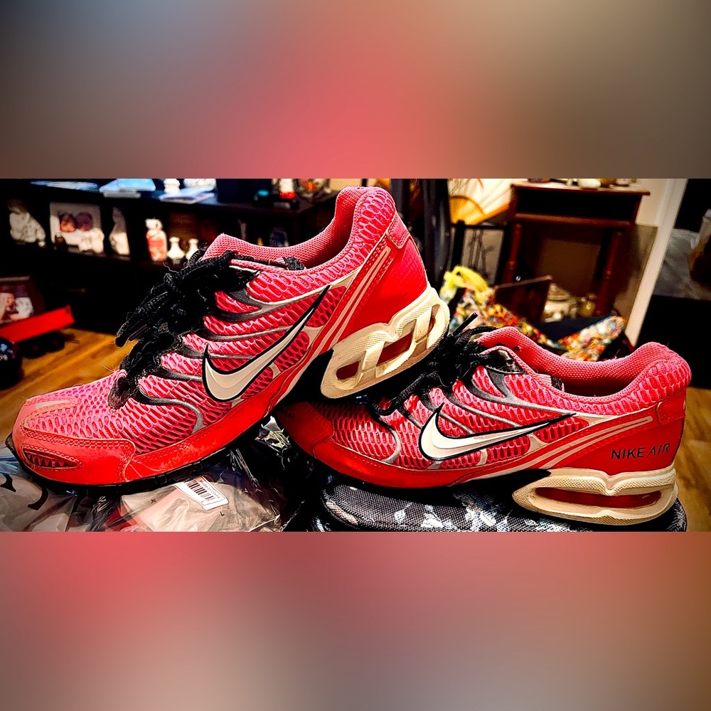 Women’s Nike Torch 4 Running Shoes Size 10